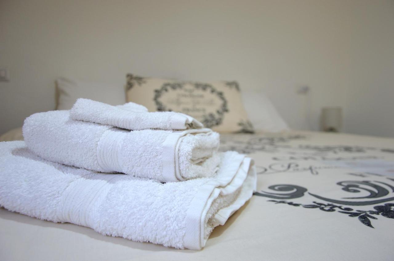 Mille Soli Bed And Breakfast 부게루 외부 사진